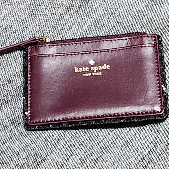 Burgundy Kate spade card holder - Picture 16 of 16